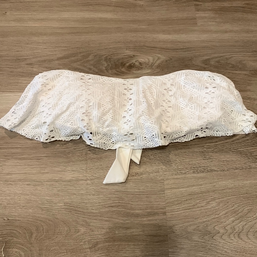 Xhilaration White Bikini Top XL